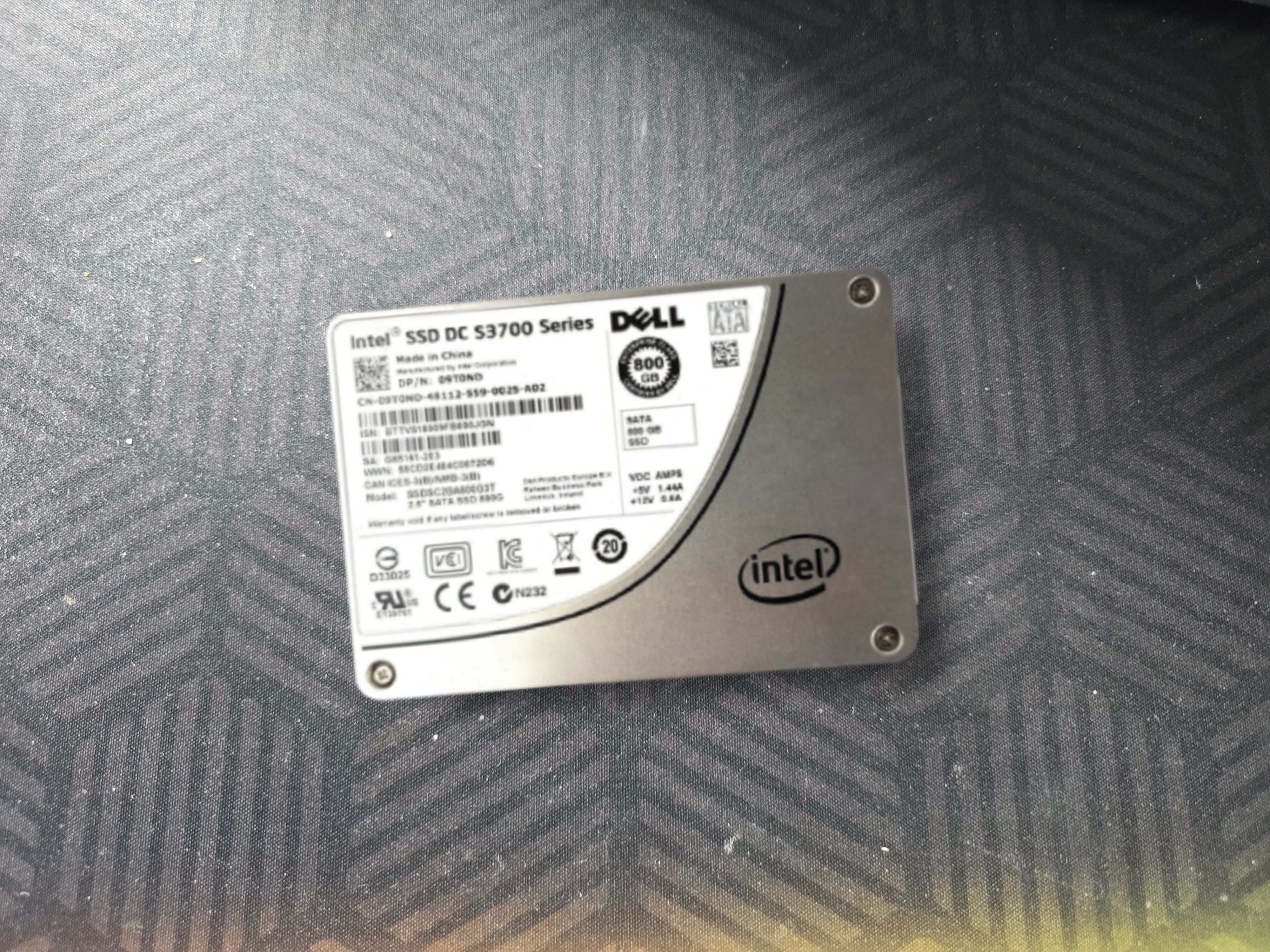 Intel DC S3710 800GB 2.5" SATA 6Gb/s 256MB Cache